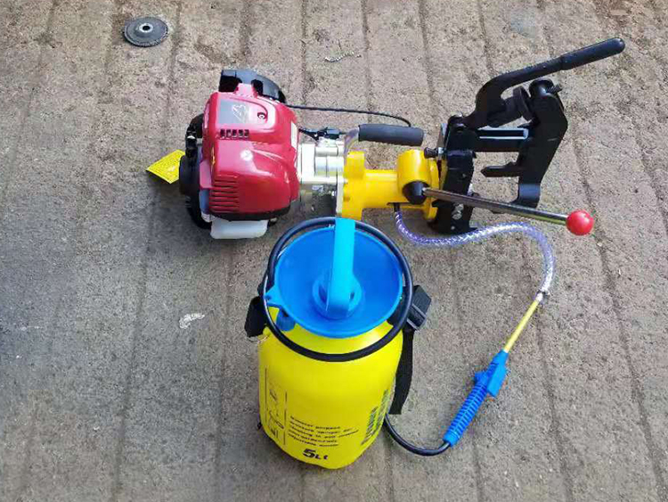 NZG-31型内燃鋼軌(guǐ)鑽孔機