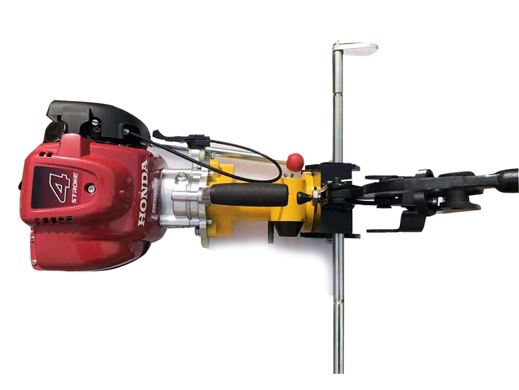 NZG-31型内燃鋼軌鑽(zuan)孔機