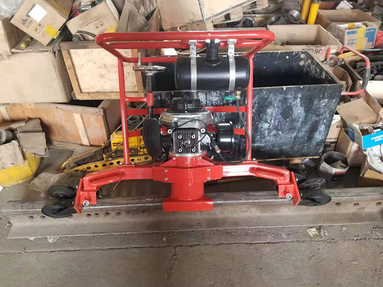 FMG-4.4型内燃(ran)仿形打(da)磨機